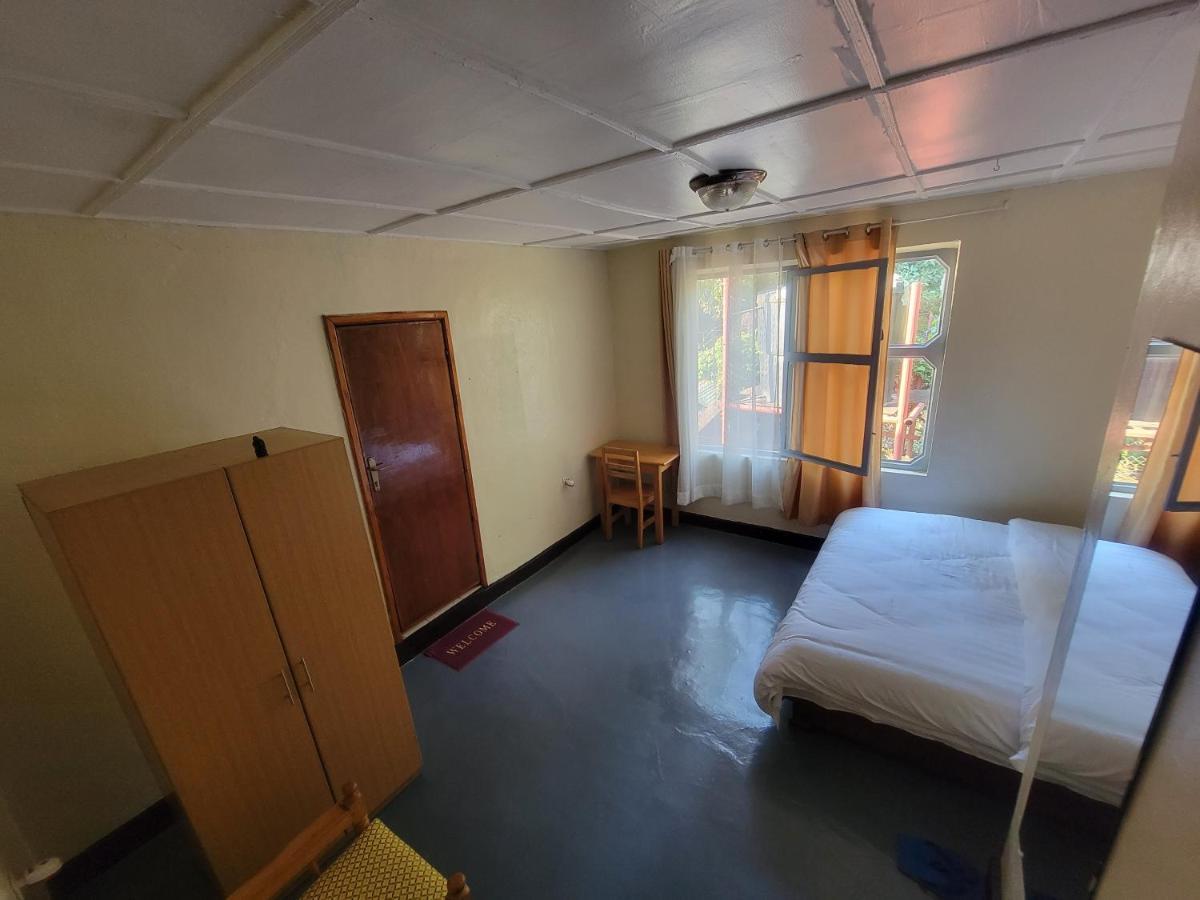 Maddy'S Kitchen And Accomodation Gisenyi Eksteriør bilde
