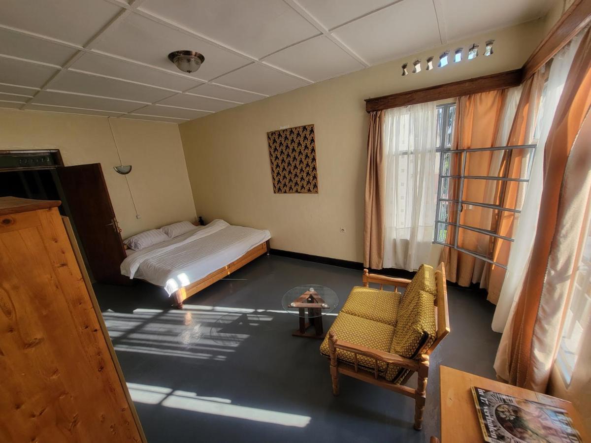 Maddy'S Kitchen And Accomodation Gisenyi Eksteriør bilde